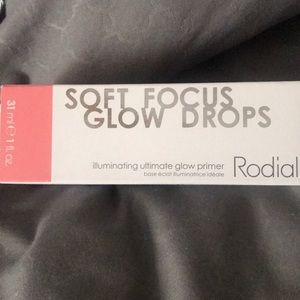 Soft Focus Glow Drops